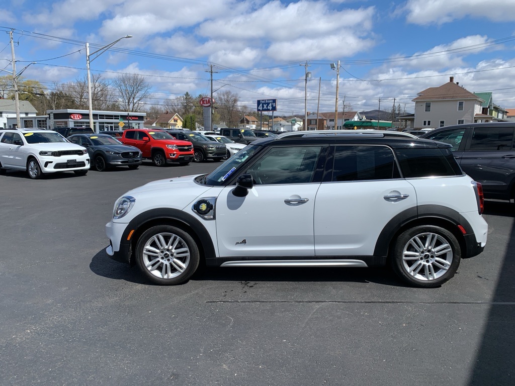 Vehicle image 7 of 29