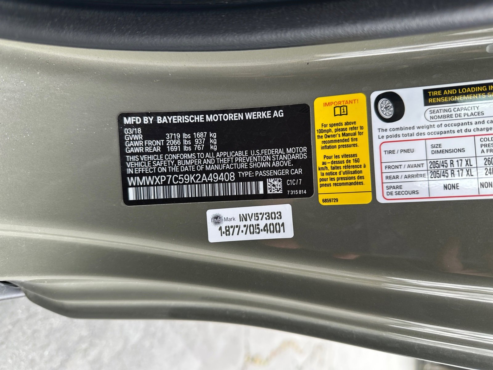 Vehicle image 23 of 24