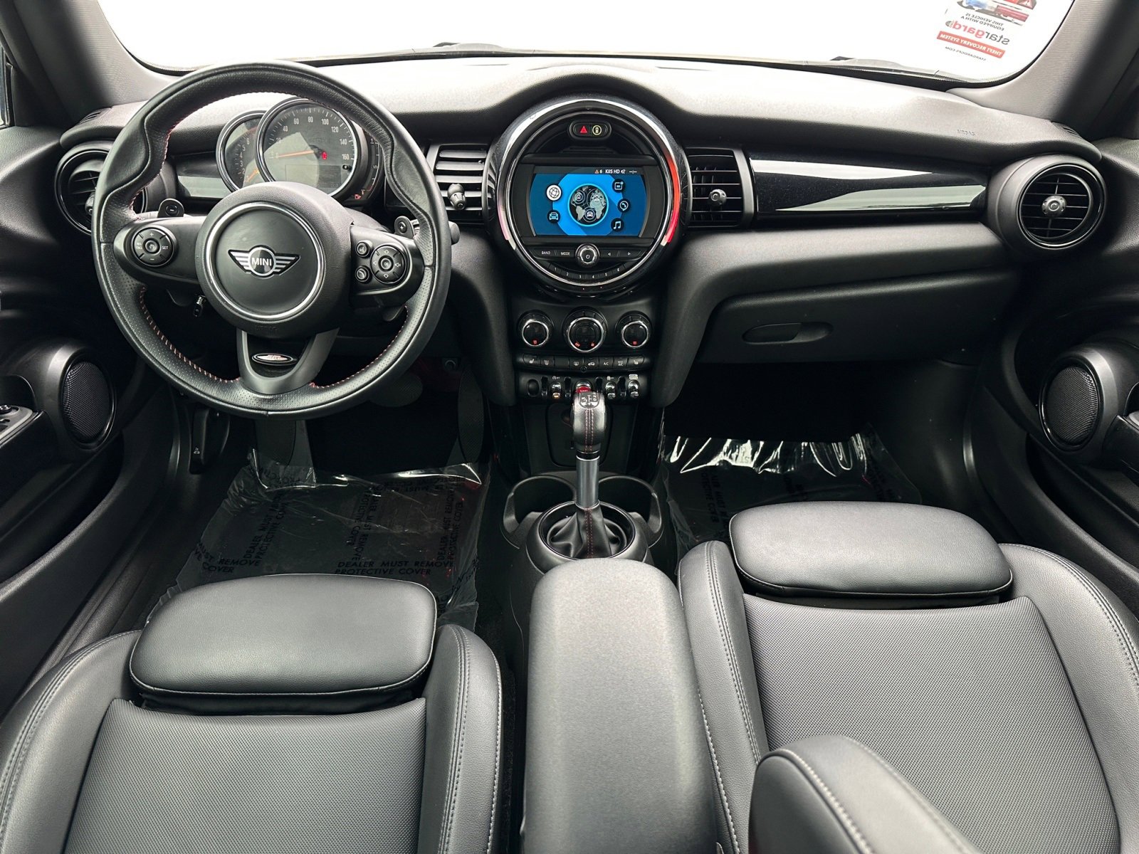 Vehicle image 20 of 24