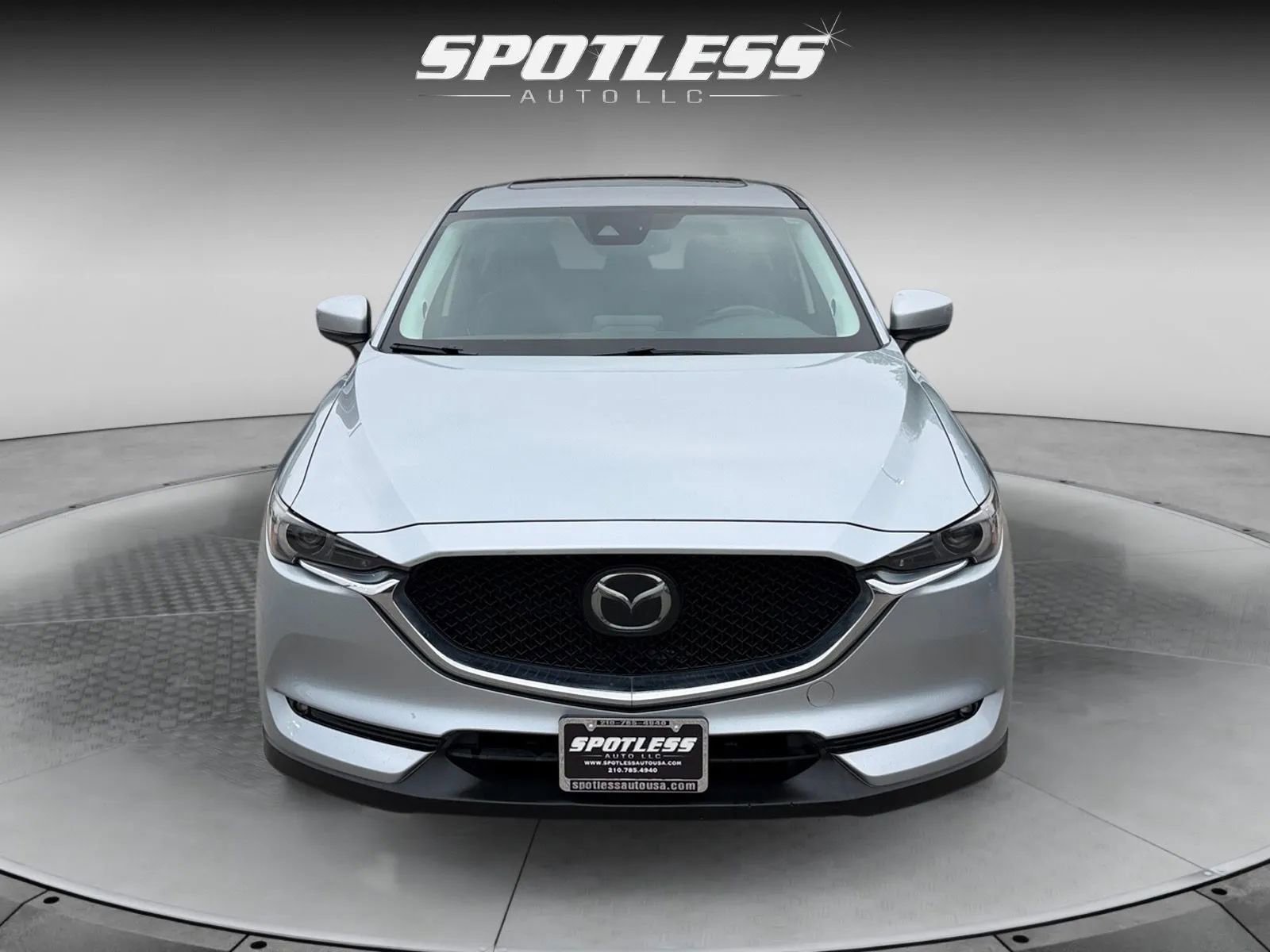 2019 Mazda CX-5 Grand Touring Image 3 of 26