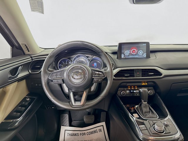 Vehicle image 26 of 34