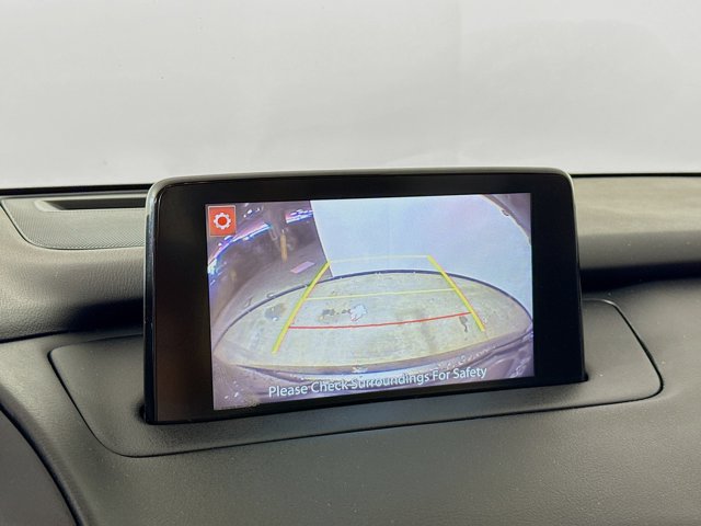Vehicle image 16 of 34
