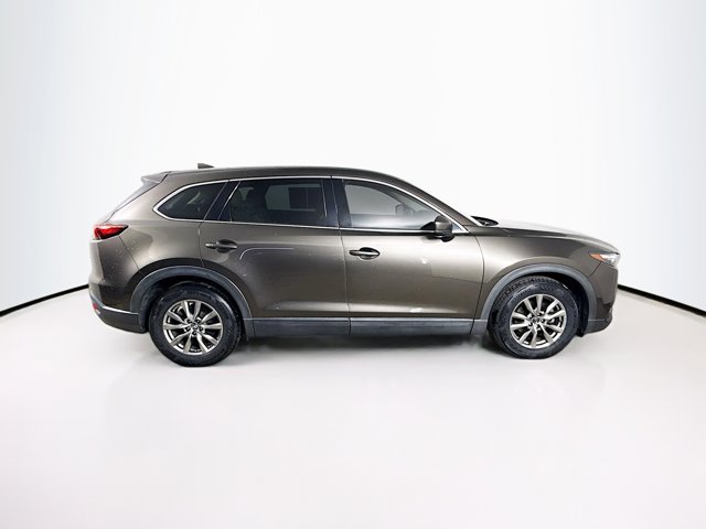 Vehicle image 7 of 34