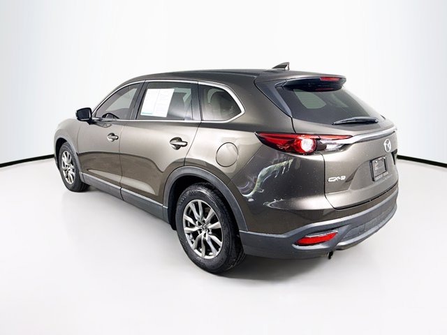 Vehicle image 8 of 34