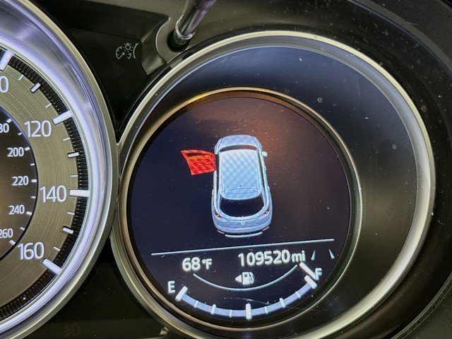 Vehicle image 14 of 34