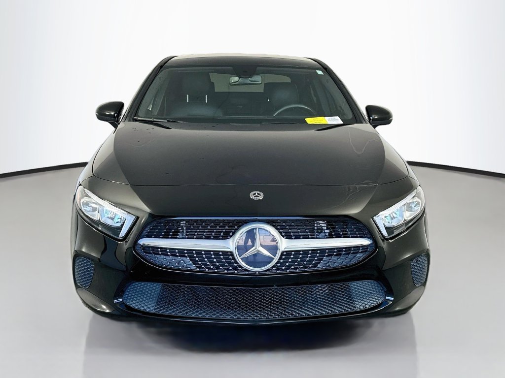 2019 Mercedes-Benz A-Class A 220 Image 2 of 37