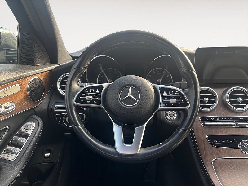 Vehicle image 12 of 35