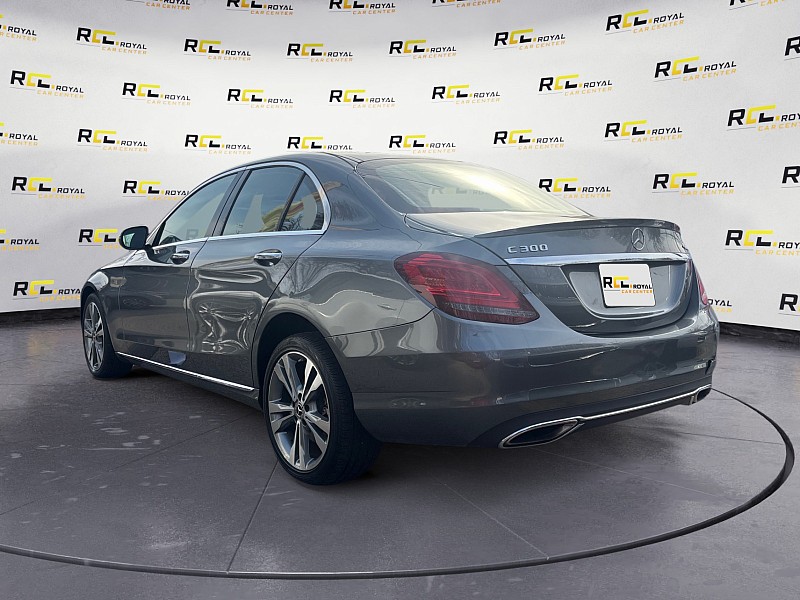 Vehicle image 7 of 35