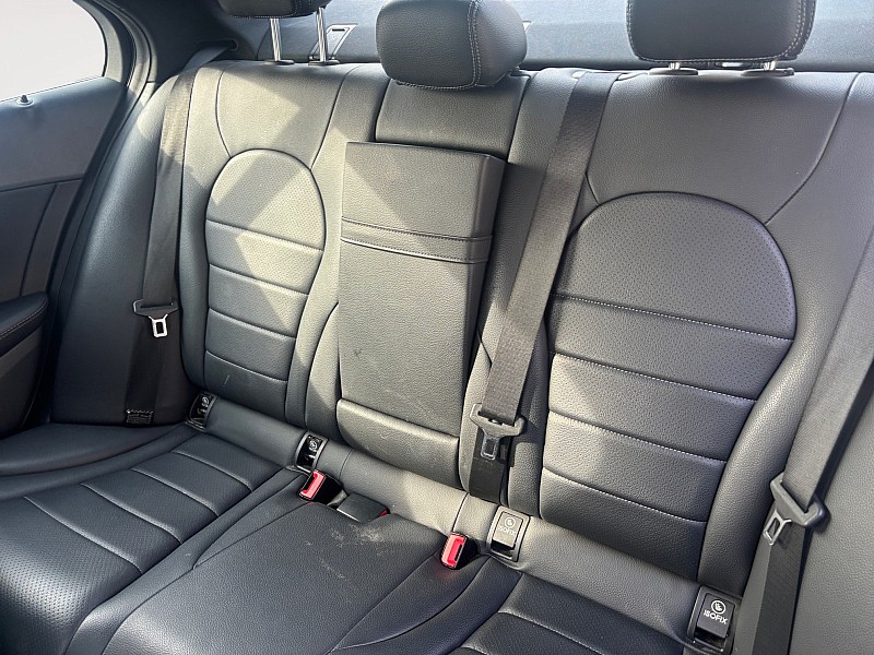 Vehicle image 13 of 35
