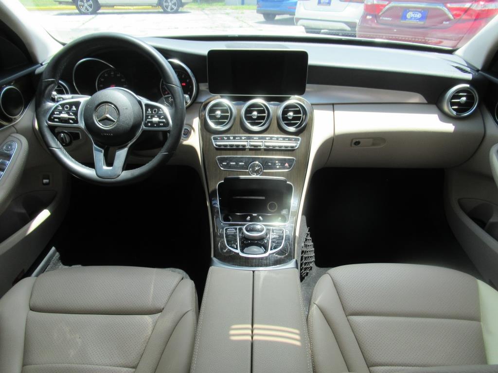 Vehicle image 12 of 30