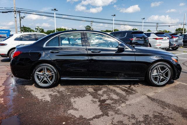 Vehicle image 4 of 41