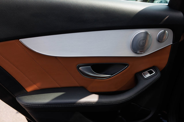 Vehicle image 20 of 41