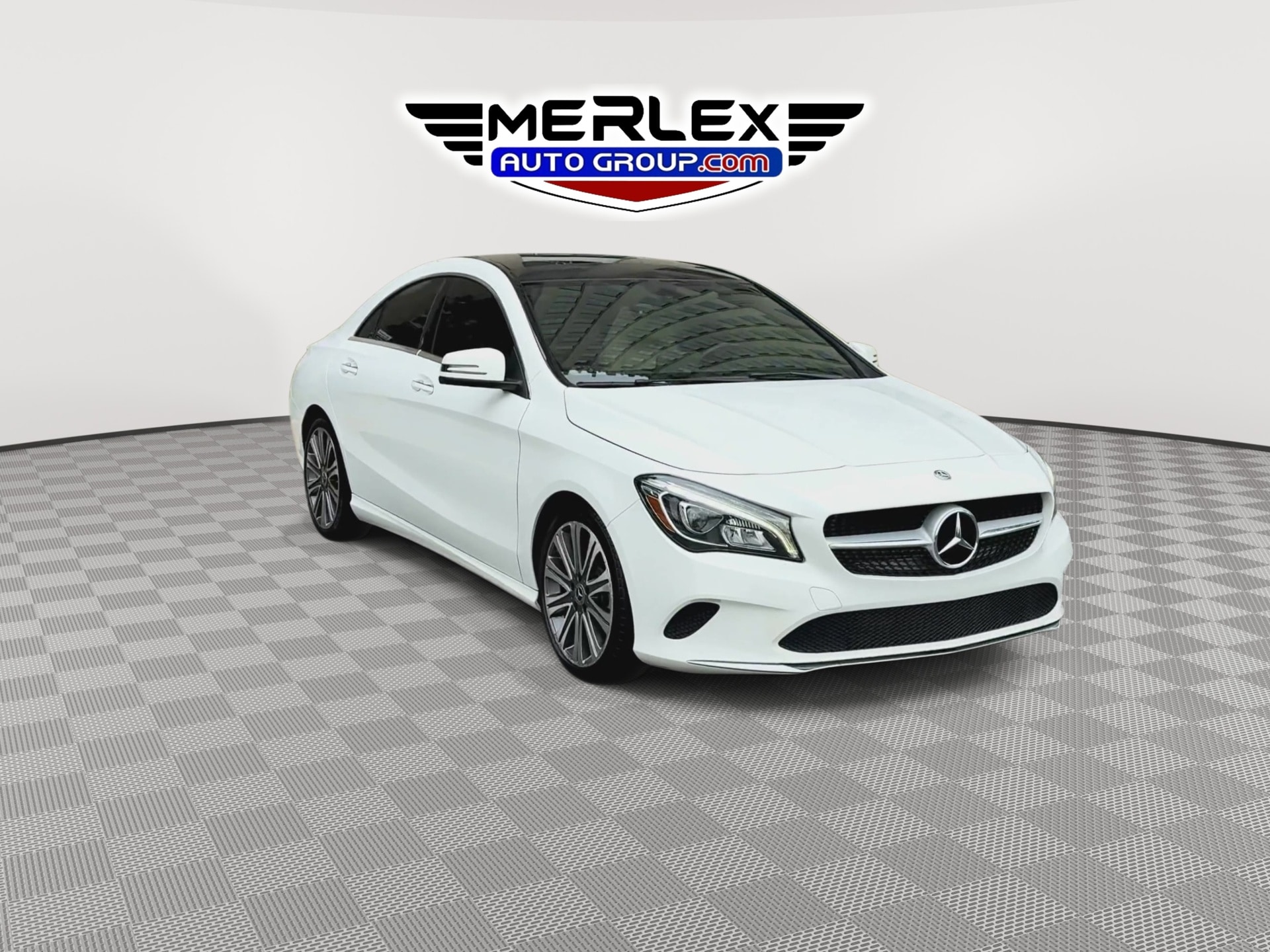 2019 Mercedes-Benz CLA 250 Image 3 of 30