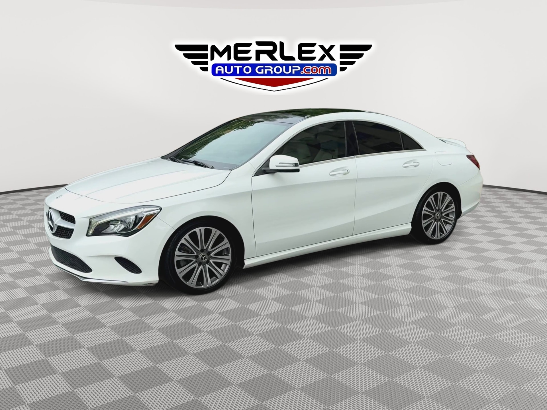 2019 Mercedes-Benz CLA 250 Image 1 of 30