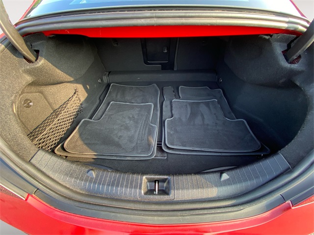 Vehicle image 15 of 35