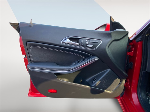 Vehicle image 29 of 35