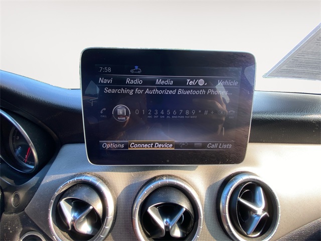 Vehicle image 25 of 35