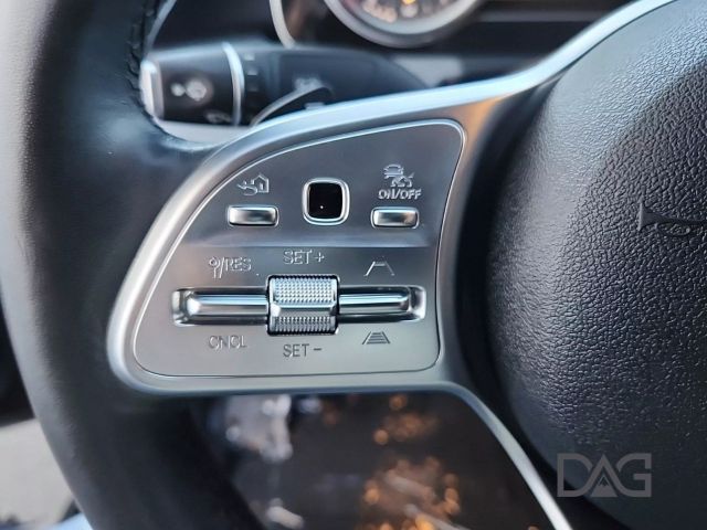 Vehicle image 29 of 34