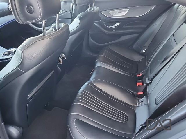 Vehicle image 17 of 34