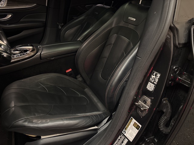 Vehicle image 14 of 26
