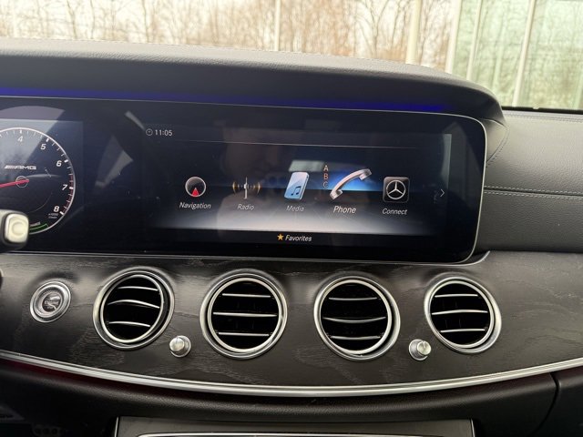 Vehicle image 15 of 15