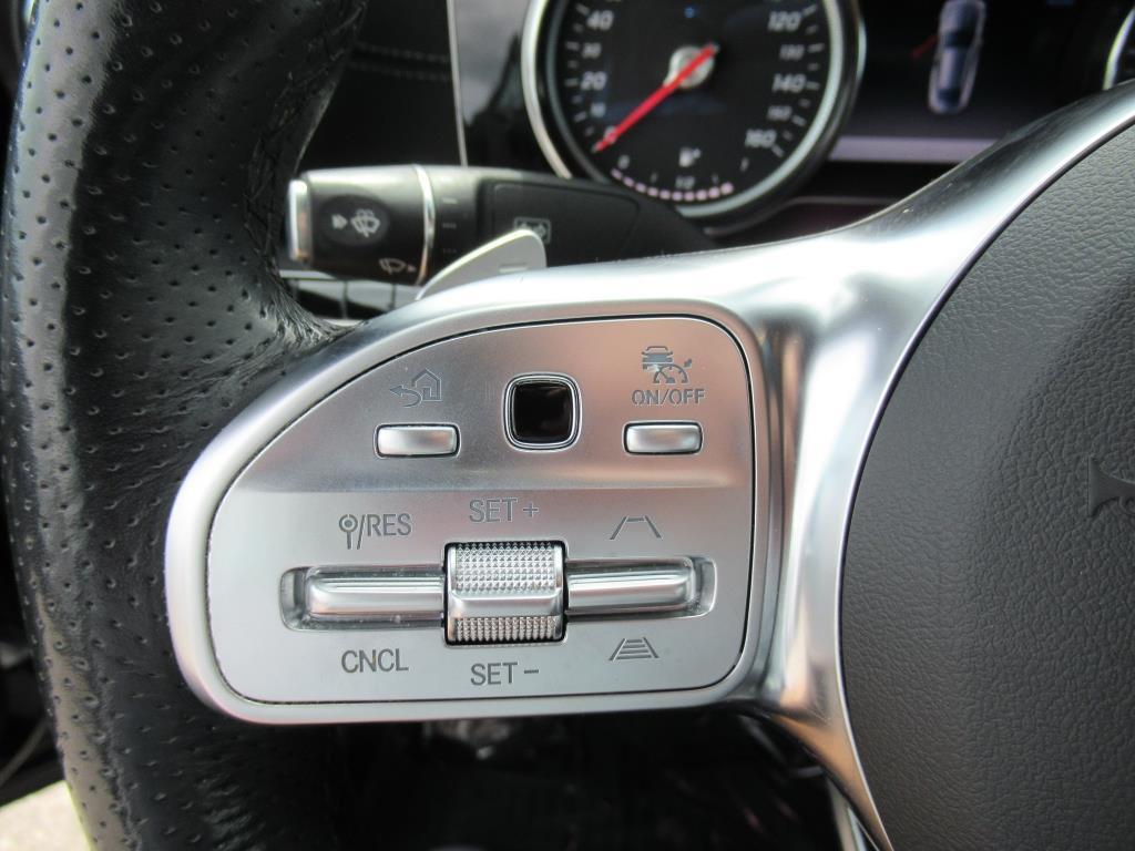 Vehicle image 25 of 27