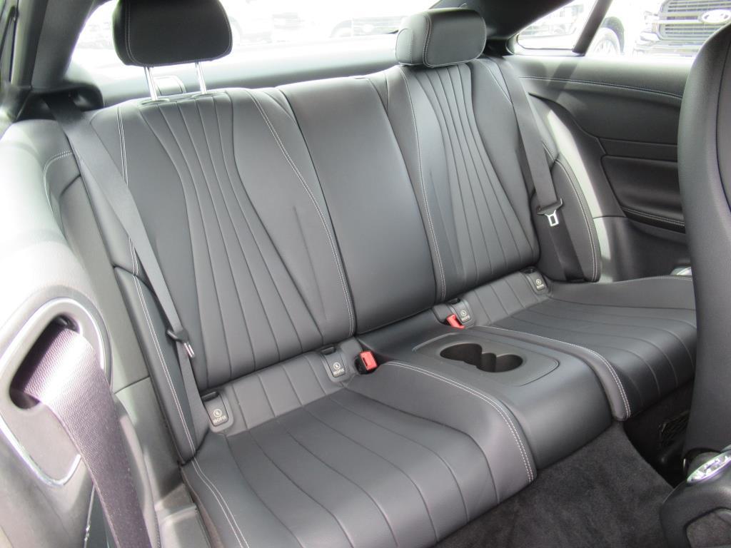 Vehicle image 9 of 27