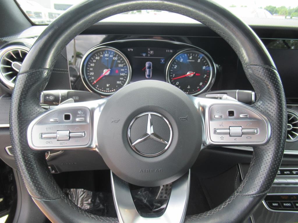 Vehicle image 14 of 27