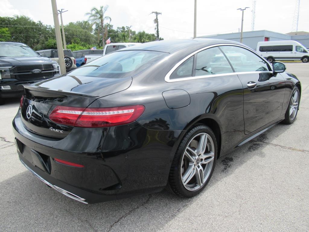 Vehicle image 4 of 27