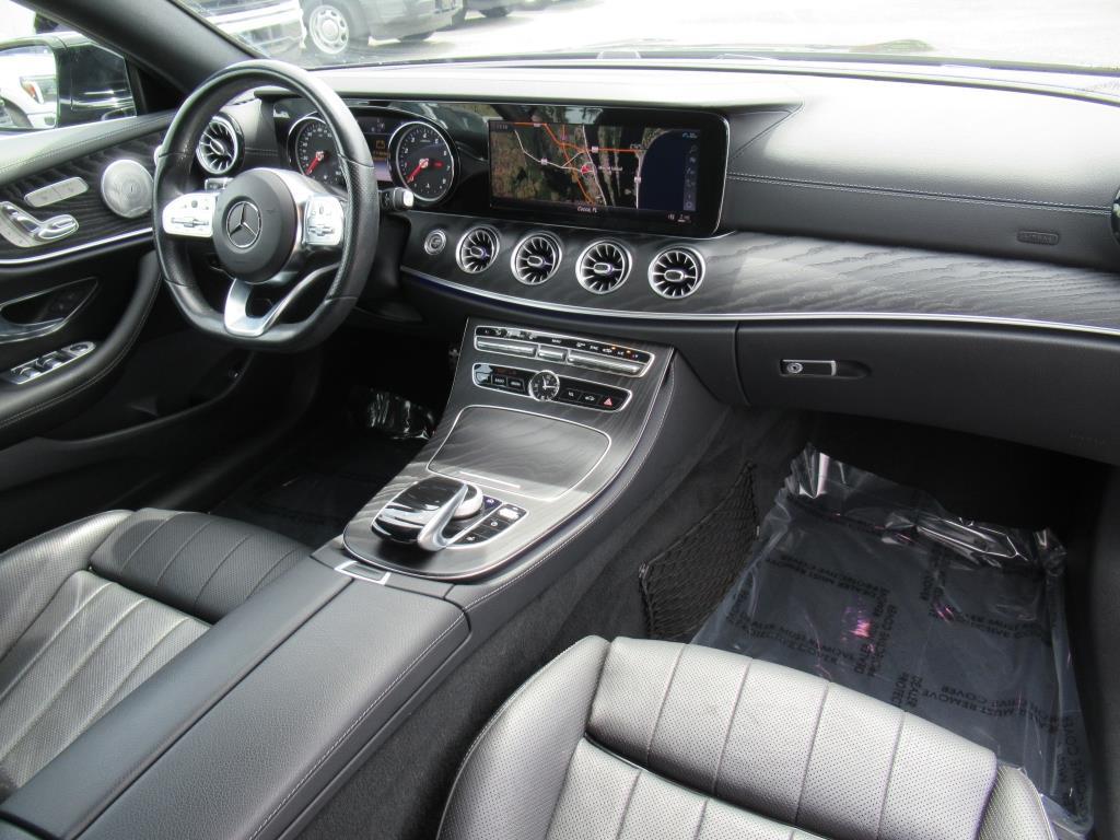 Vehicle image 11 of 27