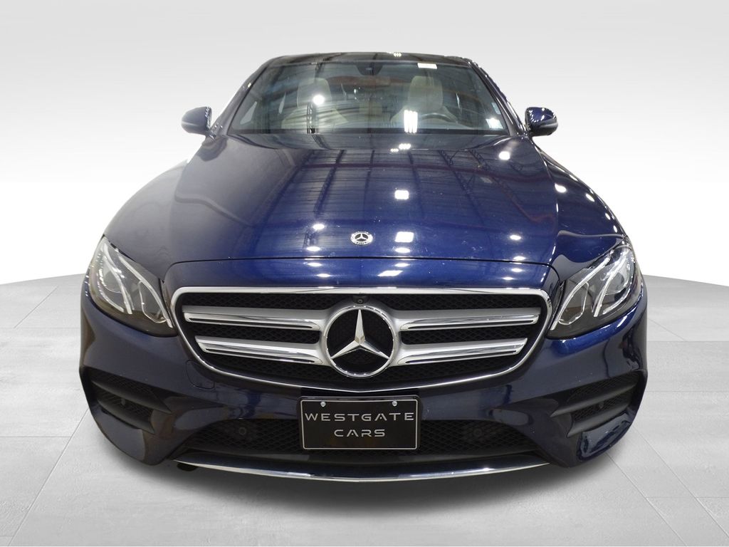 Vehicle image 2 of 41