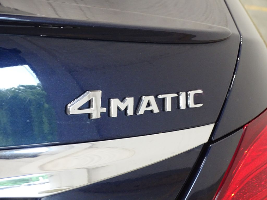 Vehicle image 40 of 41
