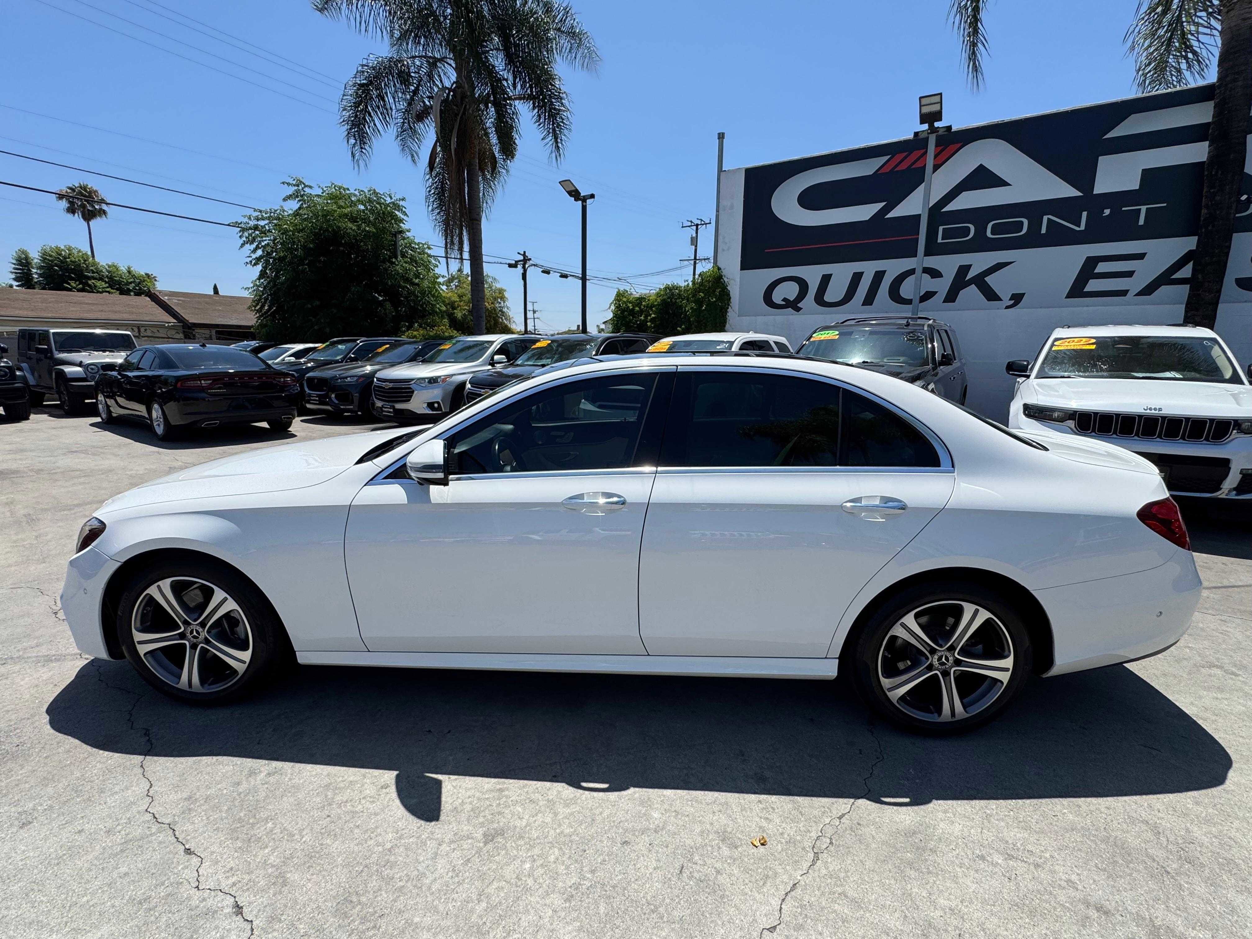 Vehicle image 15 of 72