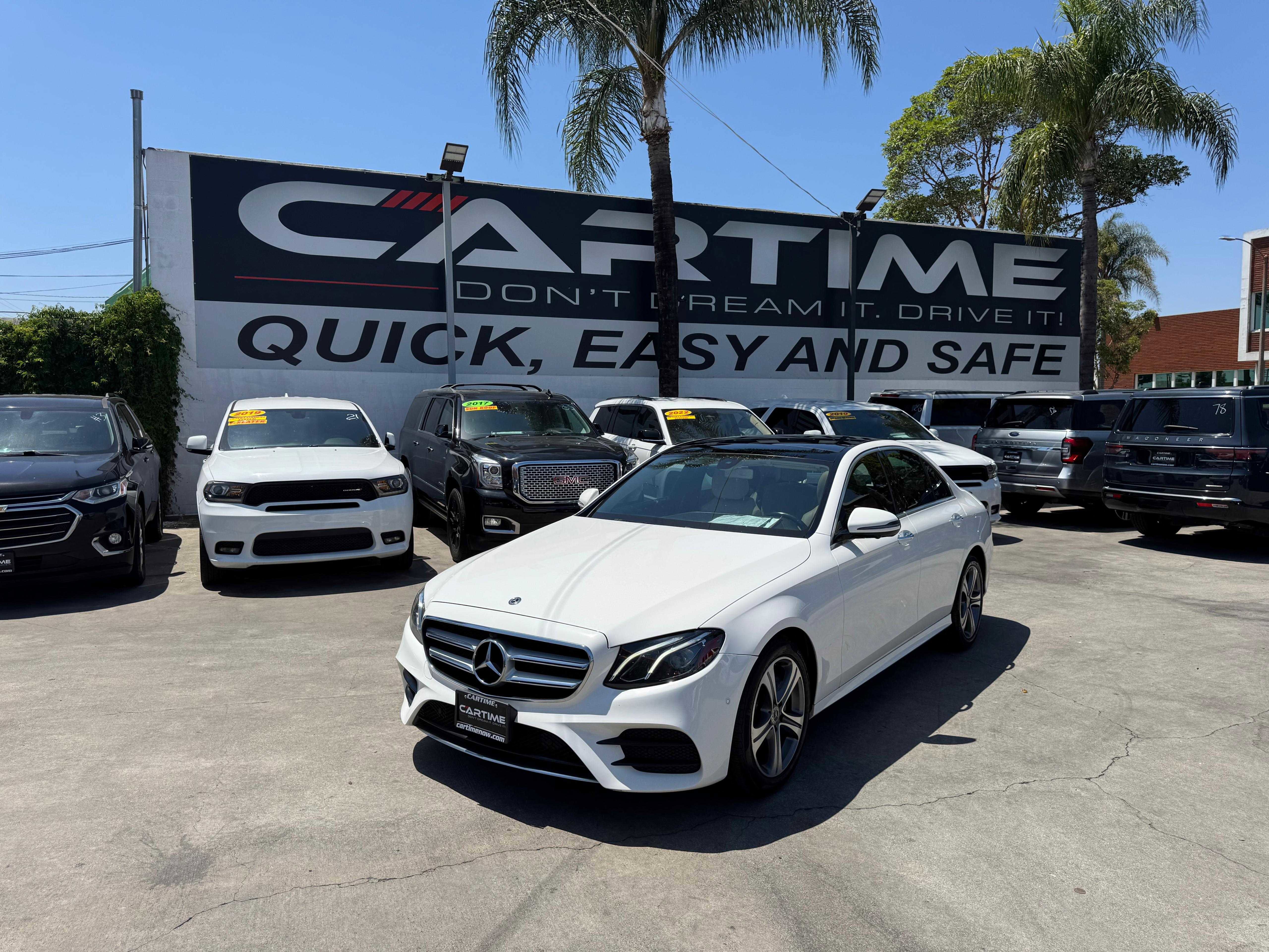 Vehicle image 2 of 72