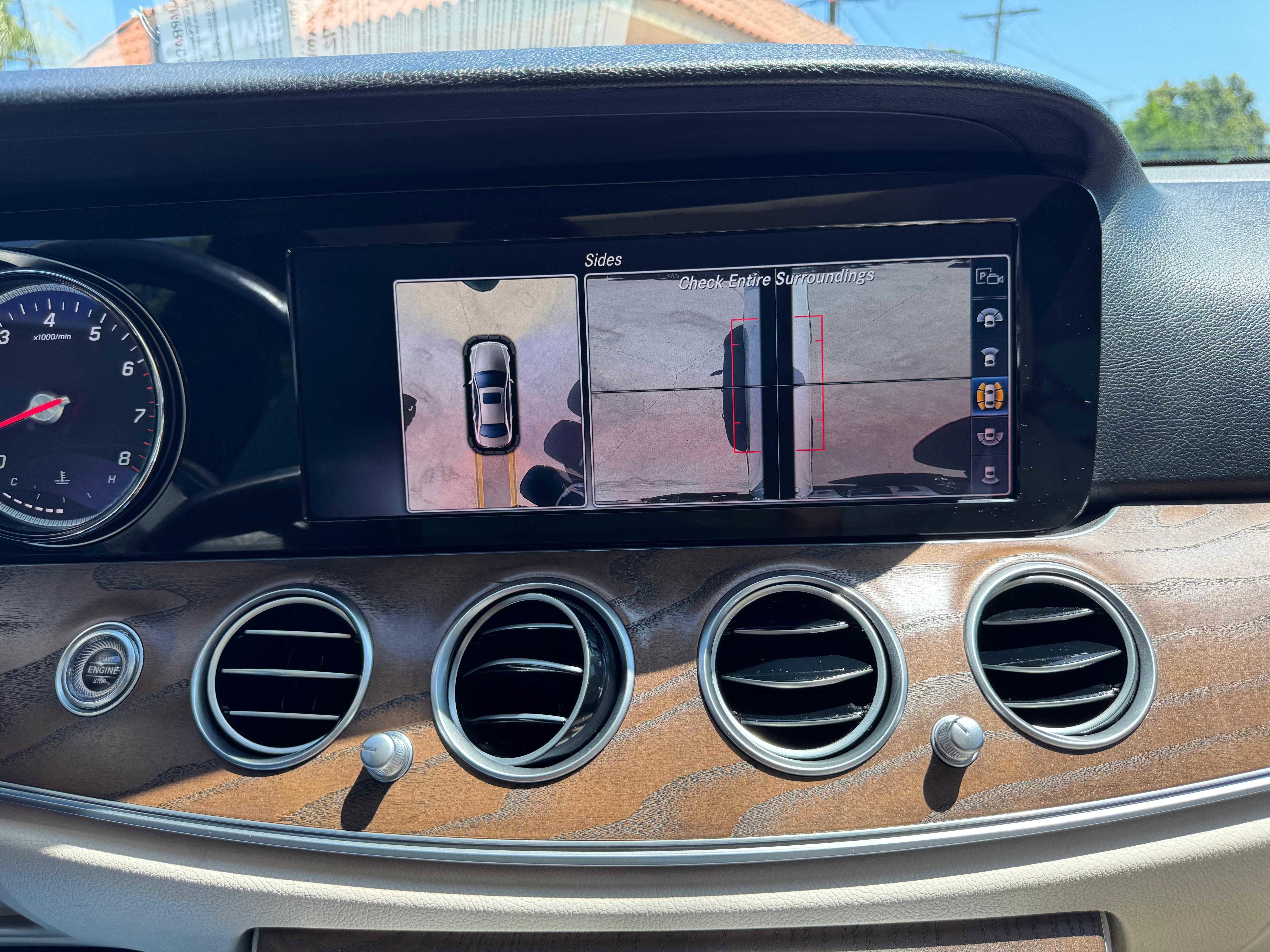 Vehicle image 50 of 72