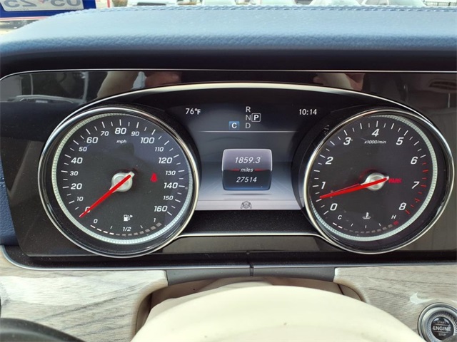 Vehicle image 12 of 25