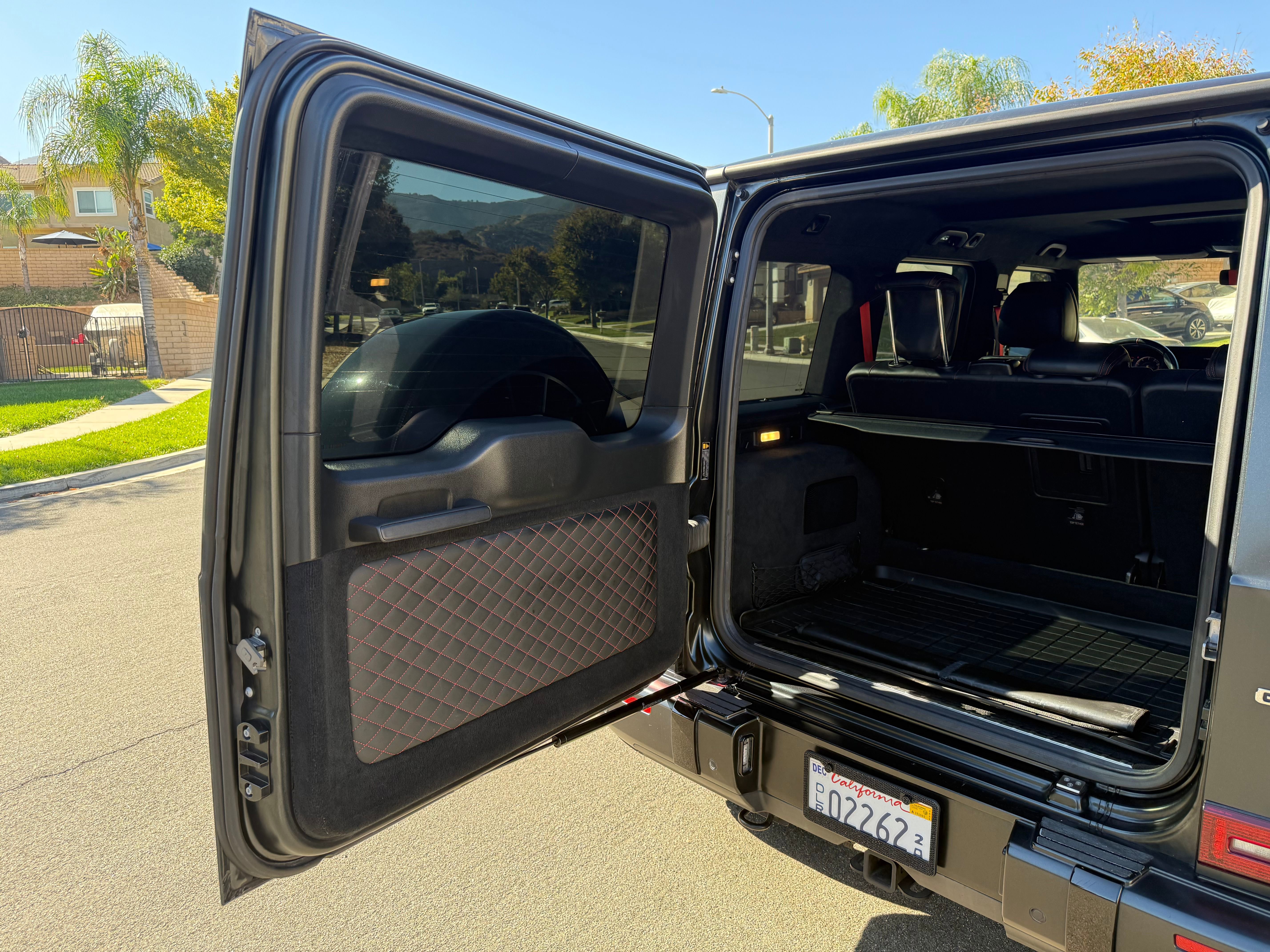Vehicle image 151 of 187