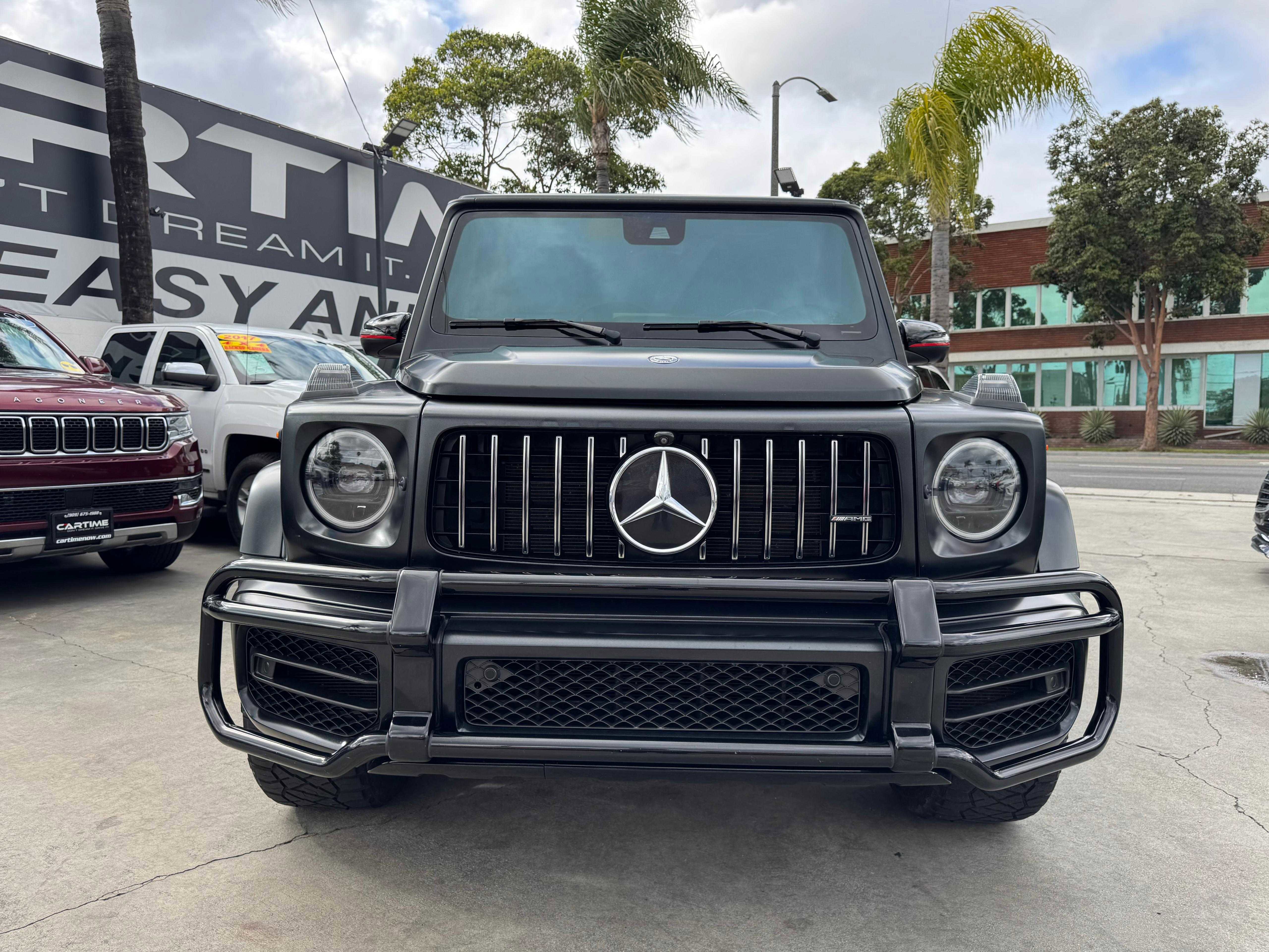 Vehicle image 23 of 187