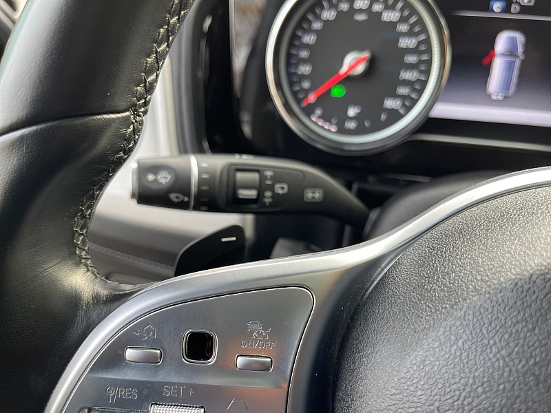 Vehicle image 48 of 50