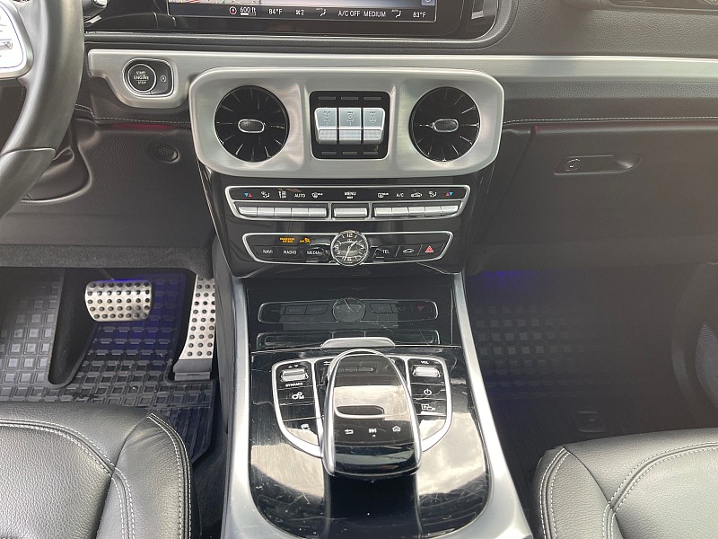Vehicle image 11 of 50