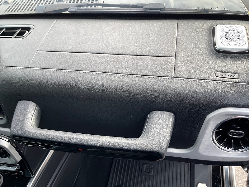 Vehicle image 19 of 50