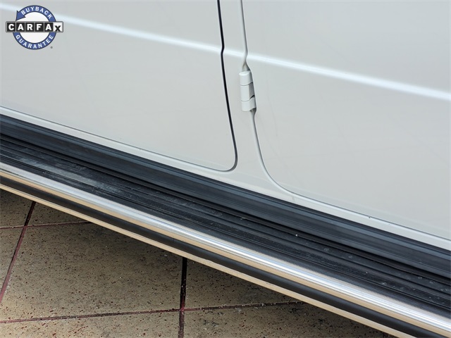 Vehicle image 9 of 46