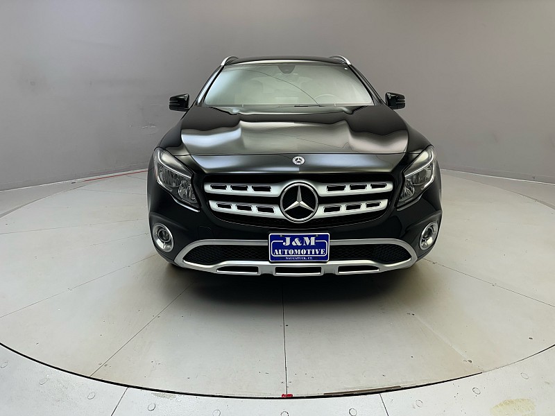 Vehicle image 2 of 40