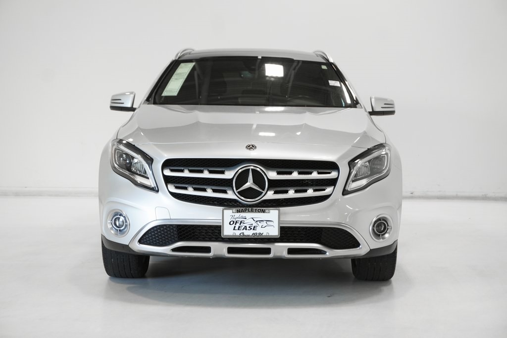 Vehicle image 4 of 33