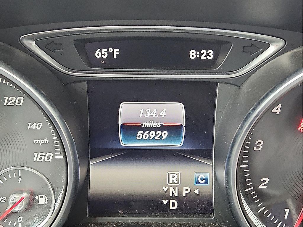 Vehicle image 24 of 30