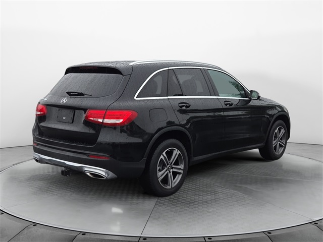 Vehicle image 5 of 10