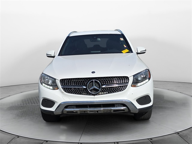 Vehicle image 2 of 10