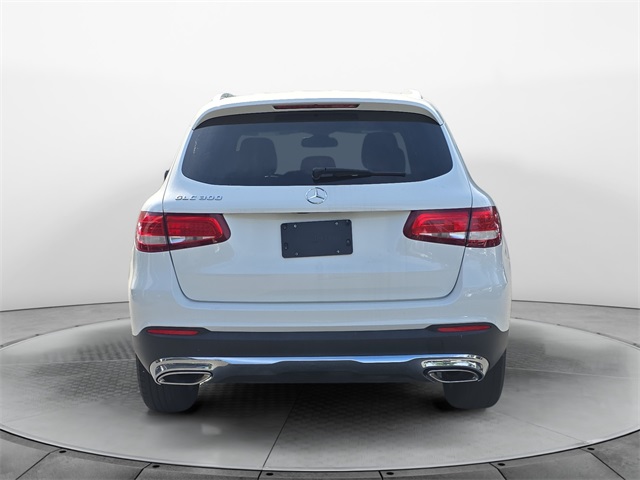 Vehicle image 3 of 10