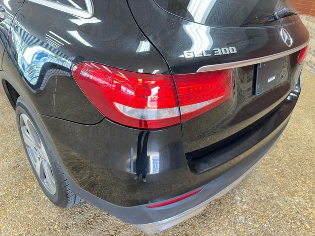 Vehicle image 9 of 37