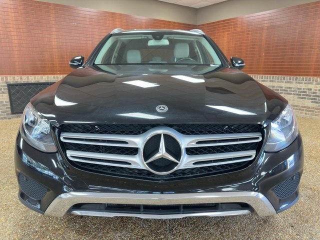 Vehicle image 6 of 37